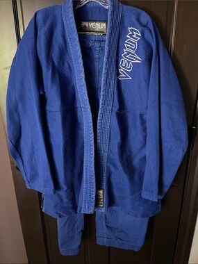 Venum Men’s Blue Brazilian Jiu-Jitsu Gi